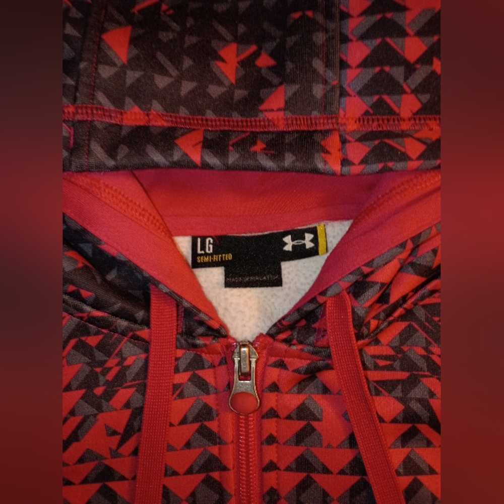 Under Armour Pink And Black Patterned Jacket - image 2
